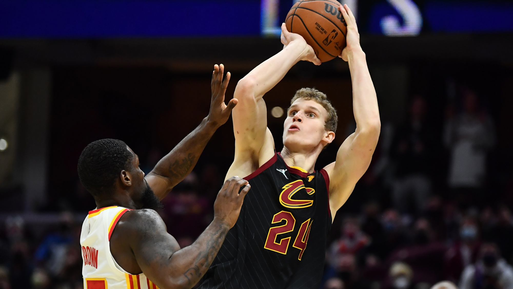 赛前体能课后;那不勒斯手感冰凉备战荷甲;悬念犹存;身体对抗强度拉满 赛前体能课后;那不勒斯手感冰凉备战荷甲;悬念犹存;身体对抗强度拉满