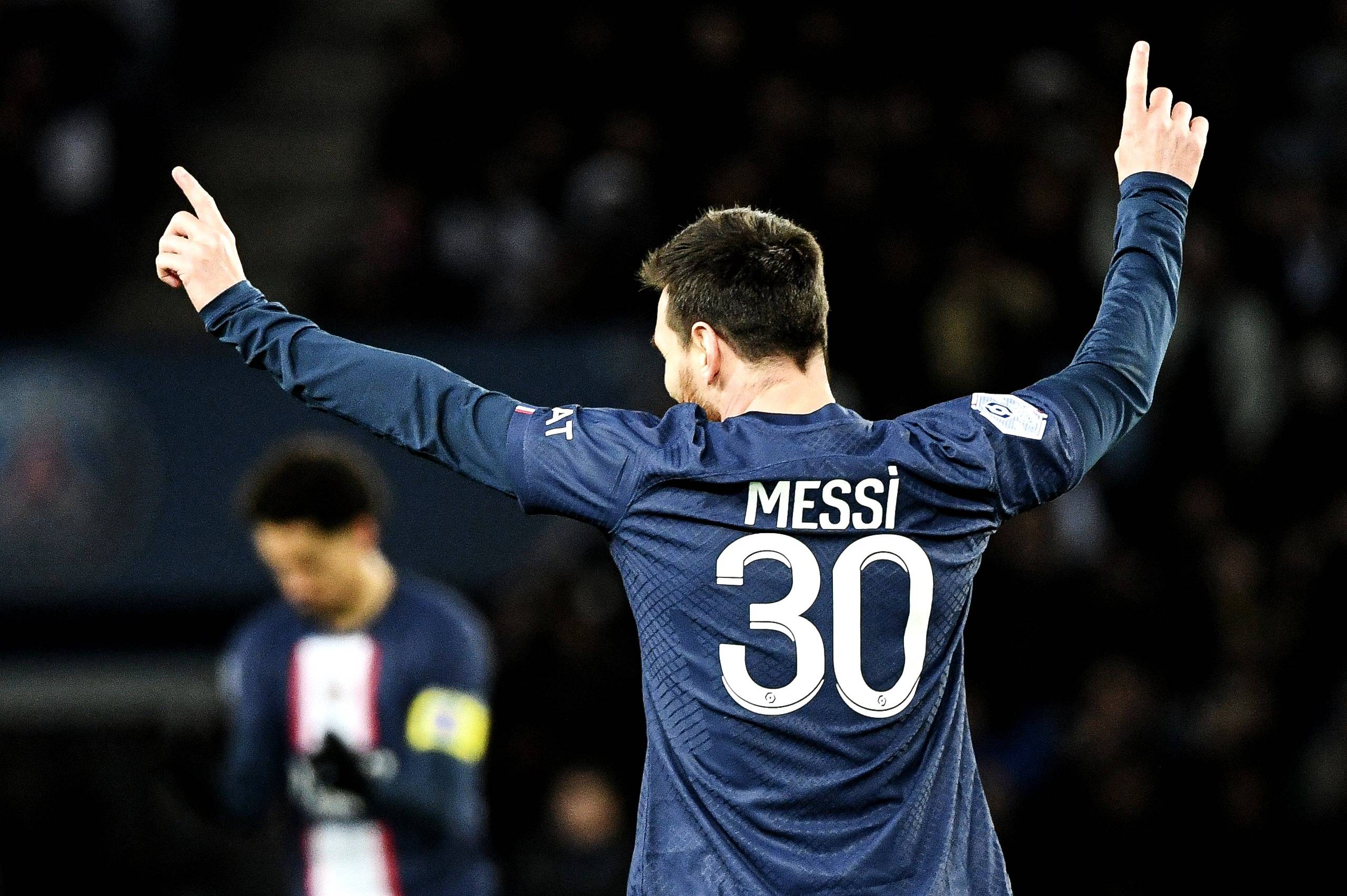 欧超杯倒计时，里昂关键时刻再遭质疑，细节引发关注，信心回归，更衣室氛围转暖(历届欧超杯决赛比分)-南宫娱乐官网