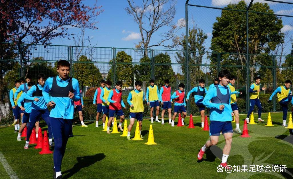 武汉三镇足球俱乐部最新消息新闻-南宫app下载